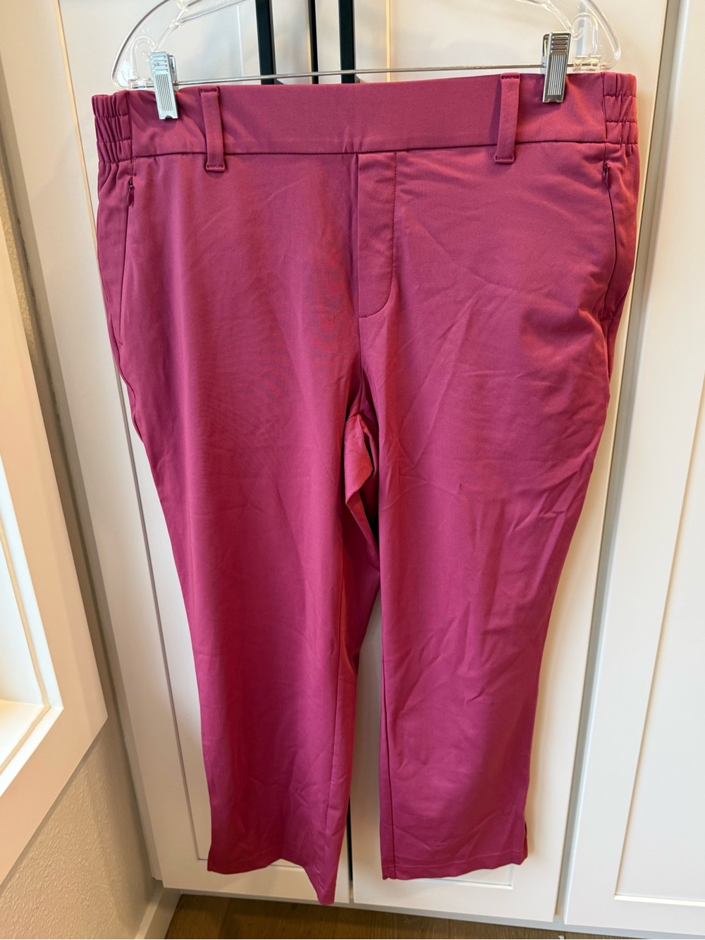 NWOT Lands End Stretch Pull-On Pants in Berry